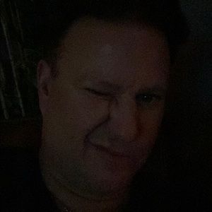 Meet your Posher, Nicholas